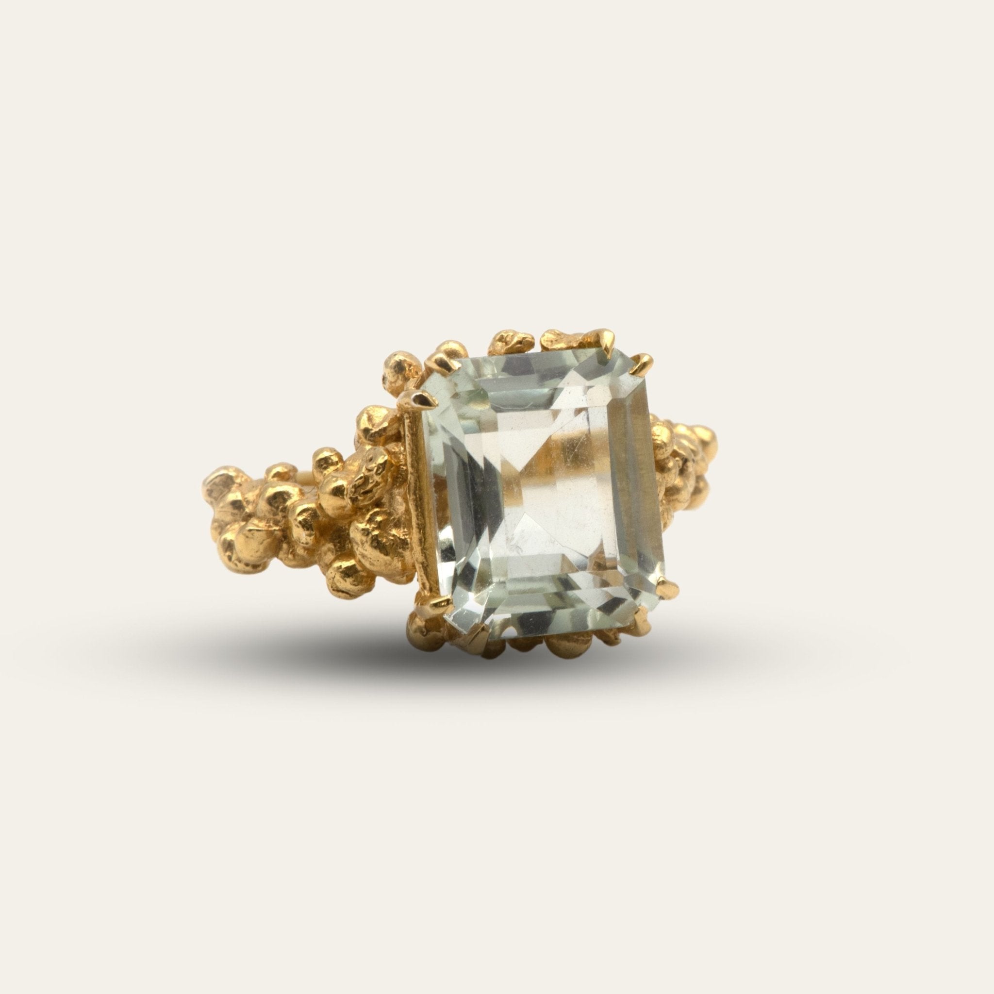 The Giselle Ring - Dainty London