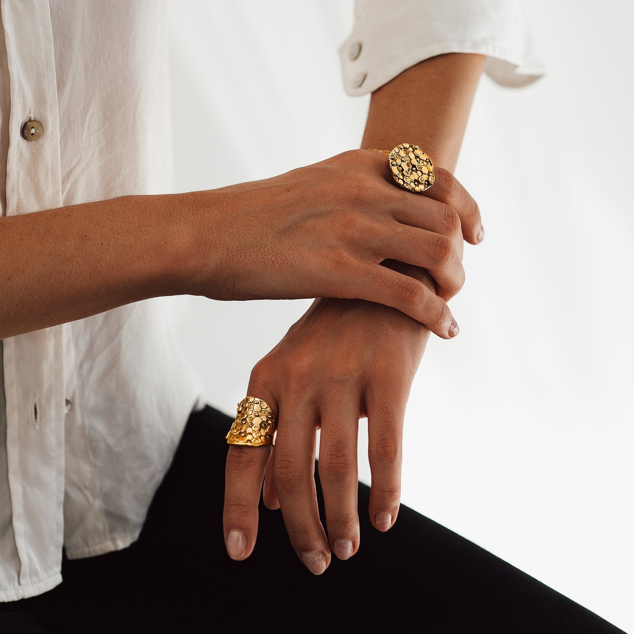 The Gold Hemera Saddle Ring - Dainty London